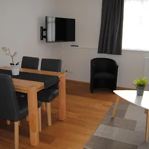 Am Weinmarkt Apartment